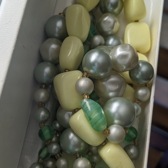 Two Vintage Necklaces Trifari  & Japan - Picture 3 of 10